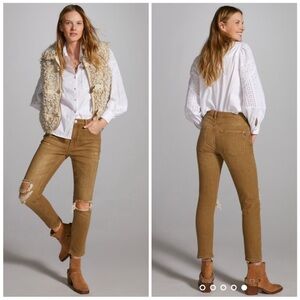 Anthropologie Pilcro The Heritage Boyfriend Jeans Distressed Size 30 Tan Pants